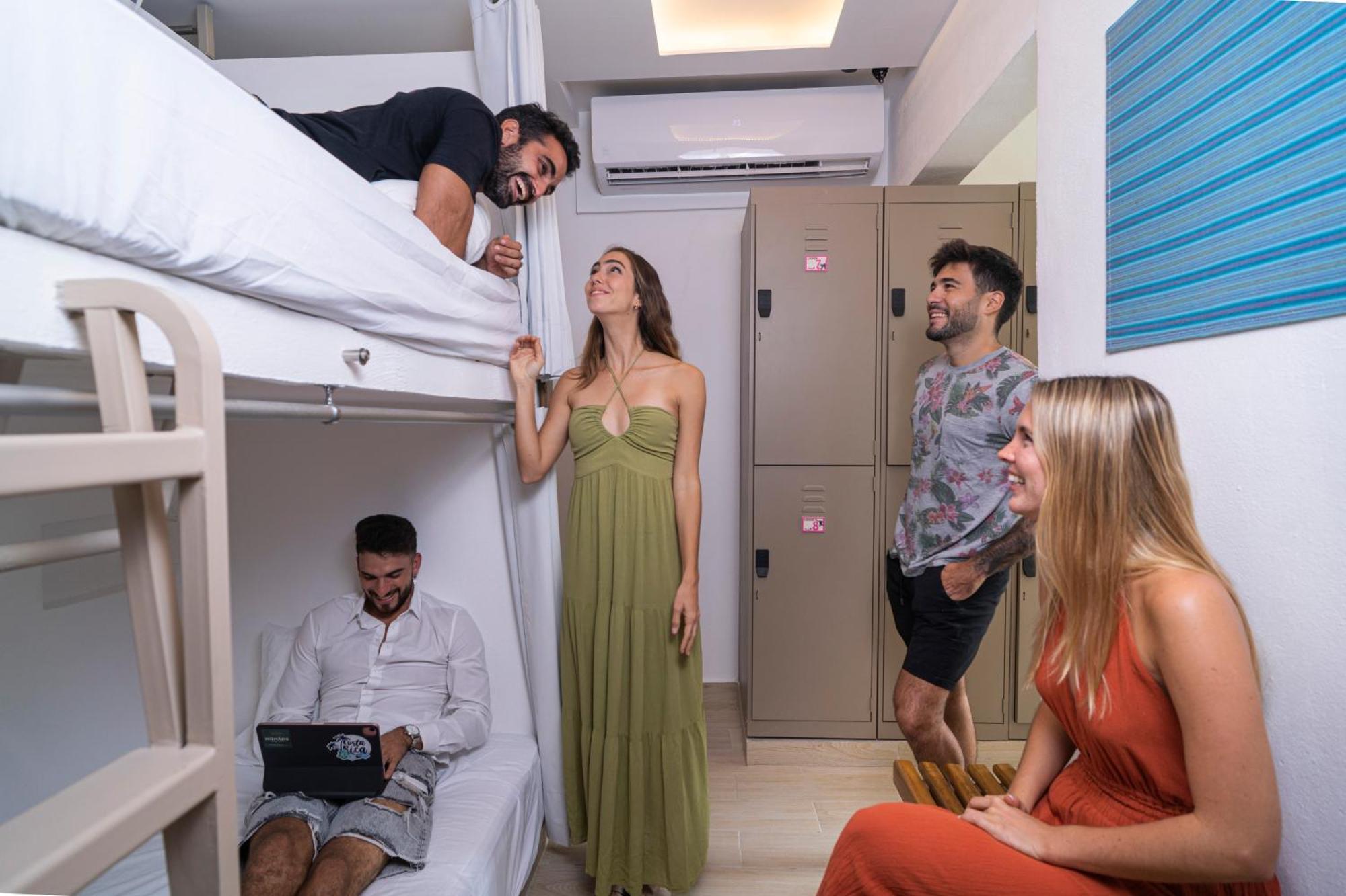 Digital Nomads Hotel & Coliving Cancun Exterior photo