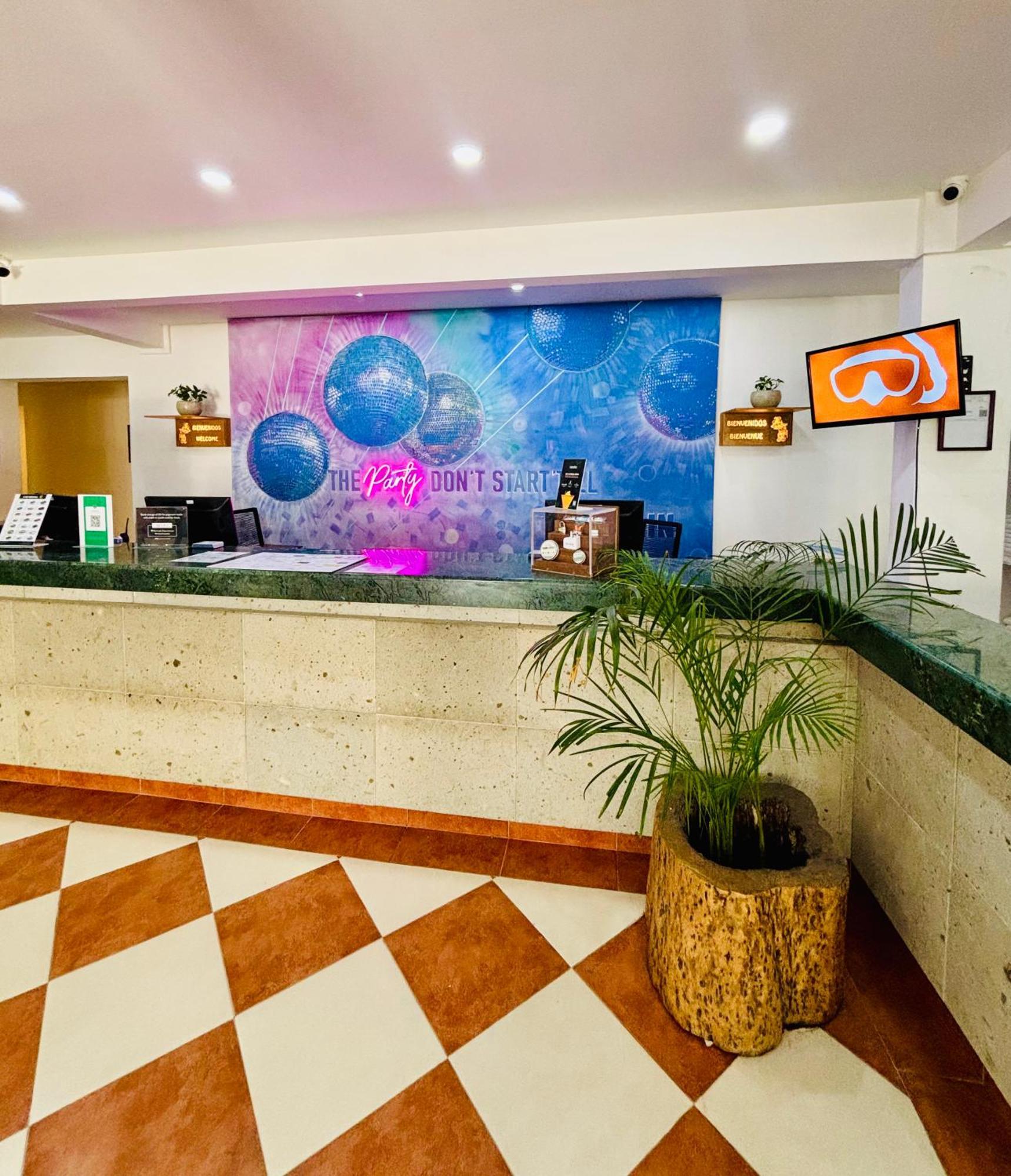Digital Nomads Hotel & Coliving Cancun Exterior photo