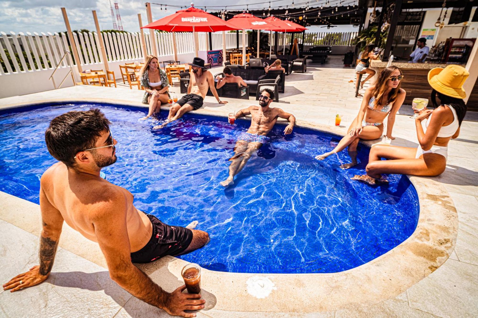 Digital Nomads Hotel & Coliving Cancun Exterior photo