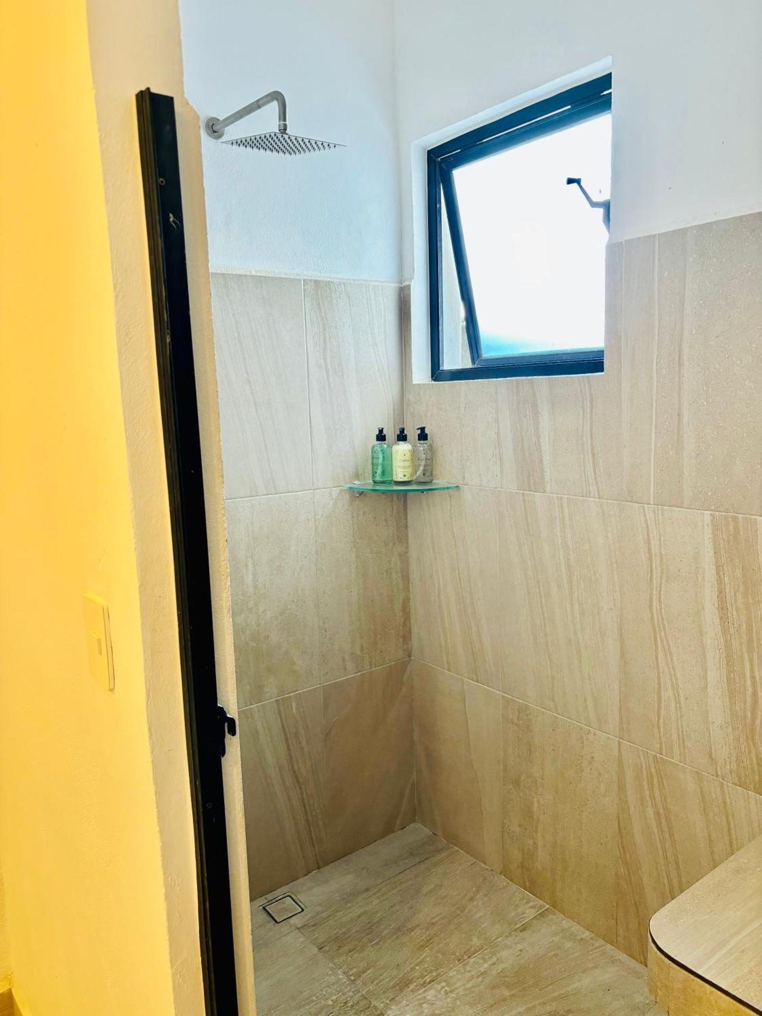 Digital Nomads Hotel & Coliving Cancun Exterior photo